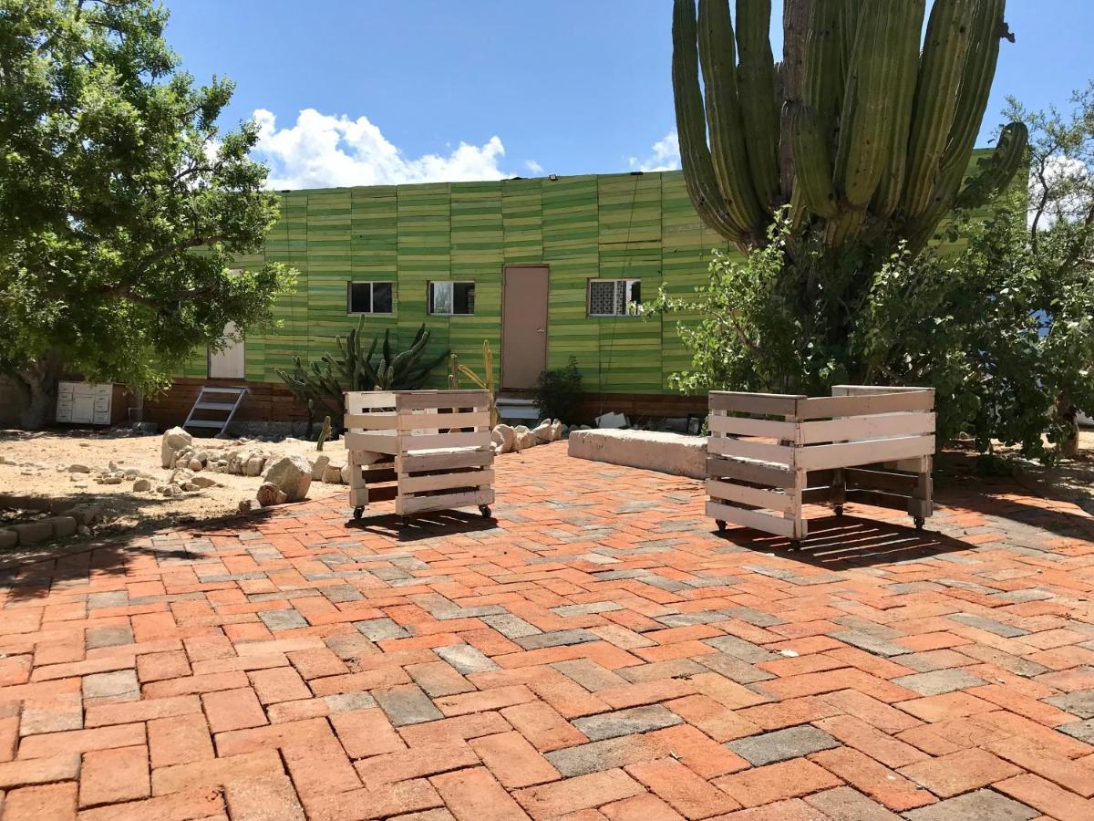 Susu'Z Village Hostel And Rooms La Ventana 外观 照片