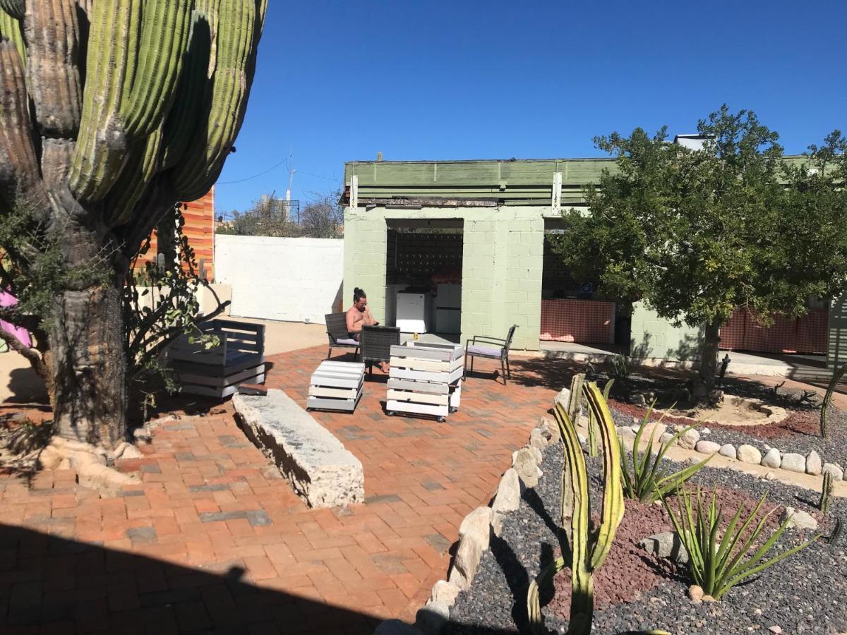 Susu'Z Village Hostel And Rooms La Ventana 外观 照片